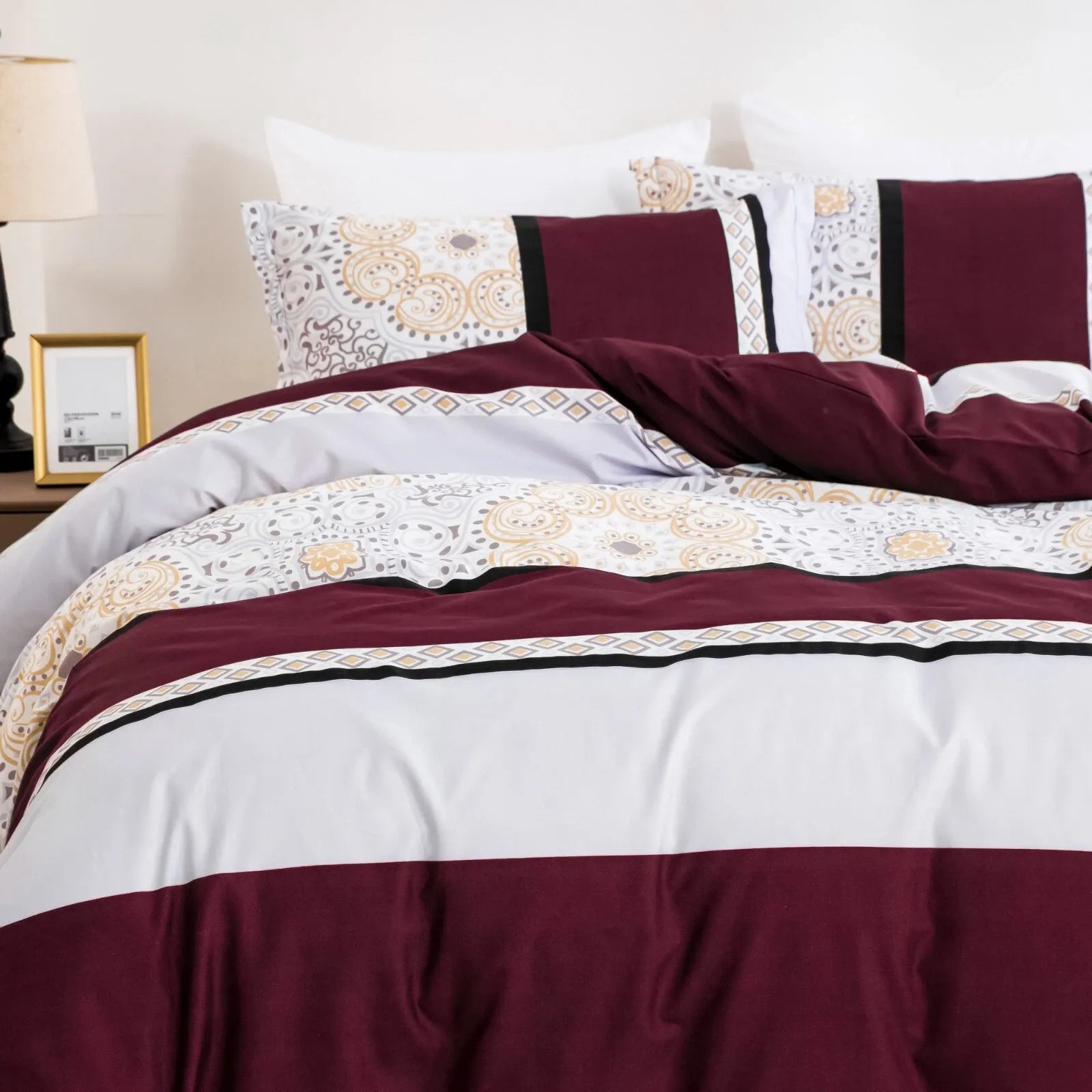 Stripe Catalina Leaf Quilt / Doona / Duvet Cover set