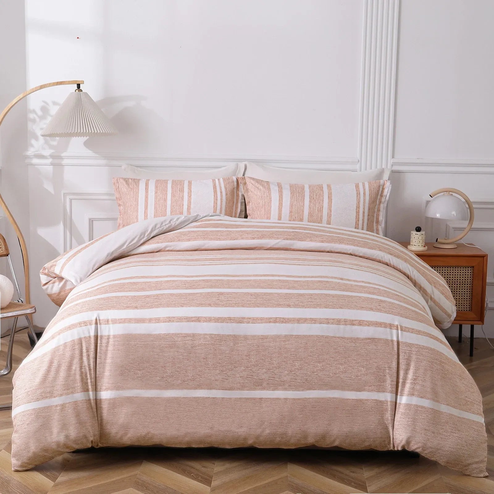Magnolia Arabelle Gallery Quilt / Doona / Duvet Cover set