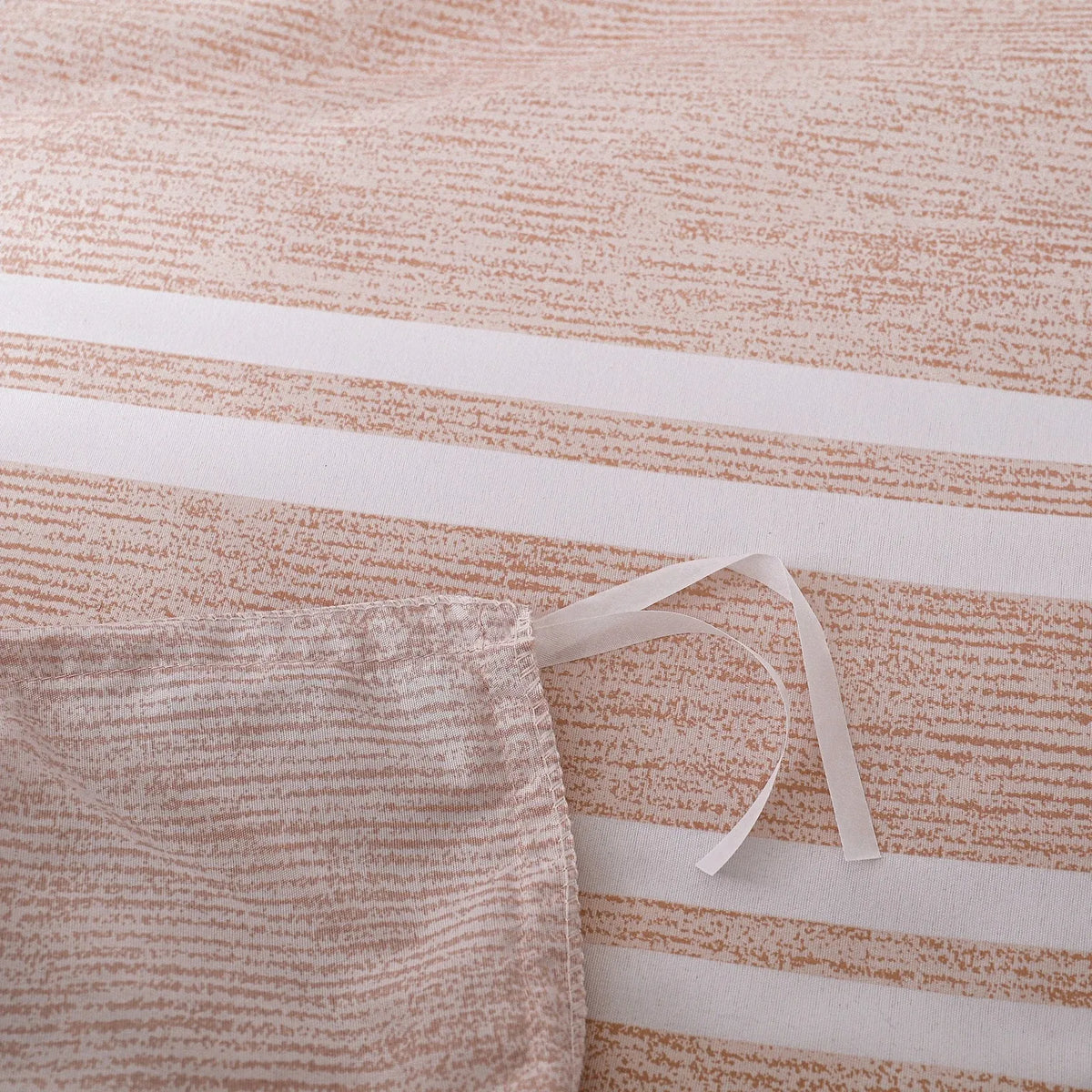 Magnolia Arabelle Gallery Quilt / Doona / Duvet Cover set