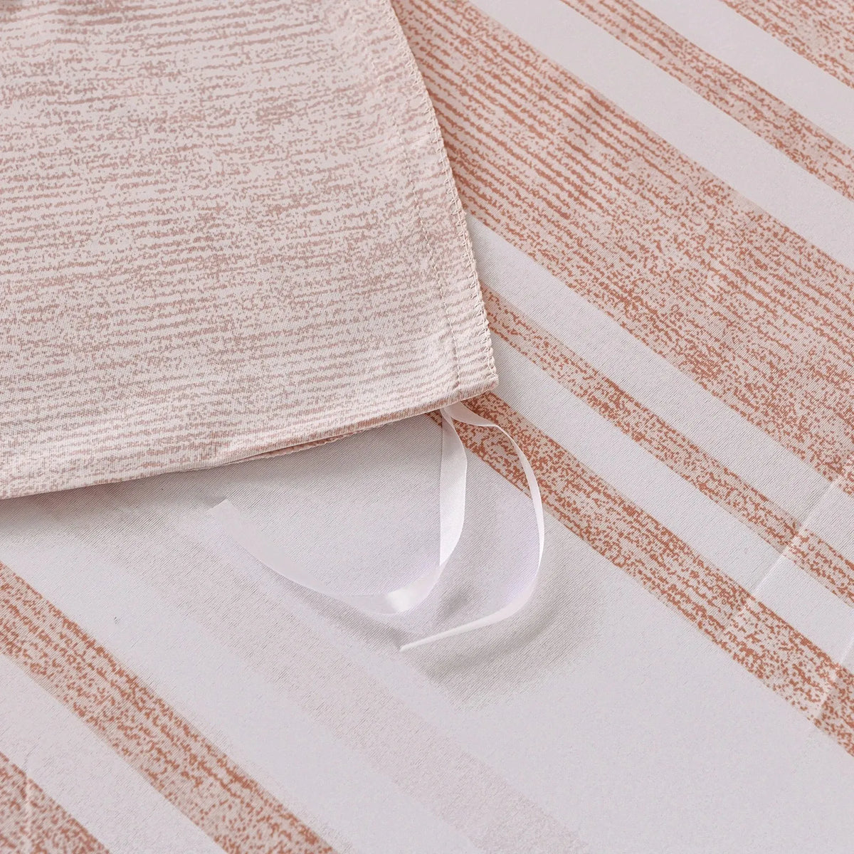 Magnolia Arabelle Gallery Quilt / Doona / Duvet Cover set