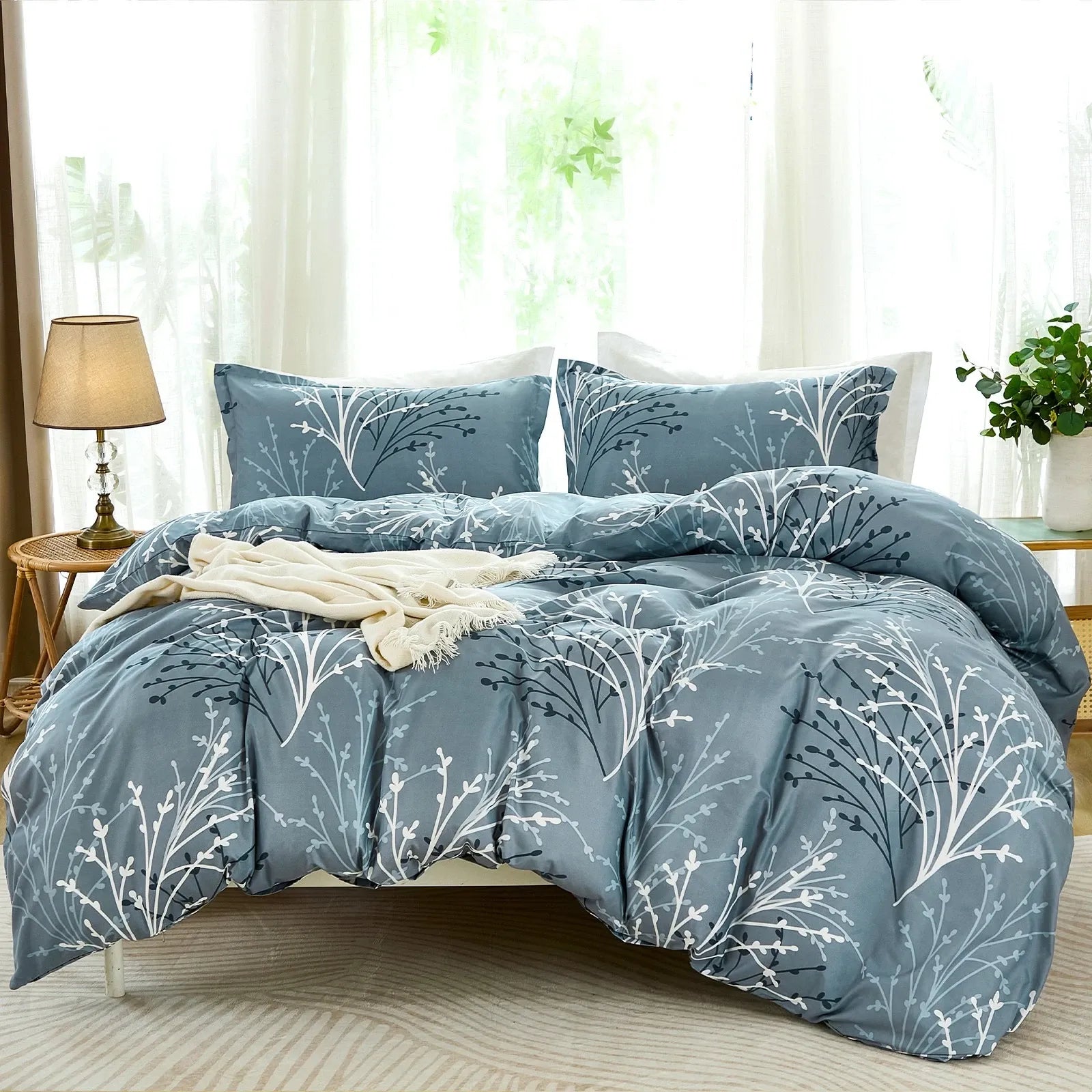 Bloom Sylvie Charm Quilt / Doona / Duvet Cover set