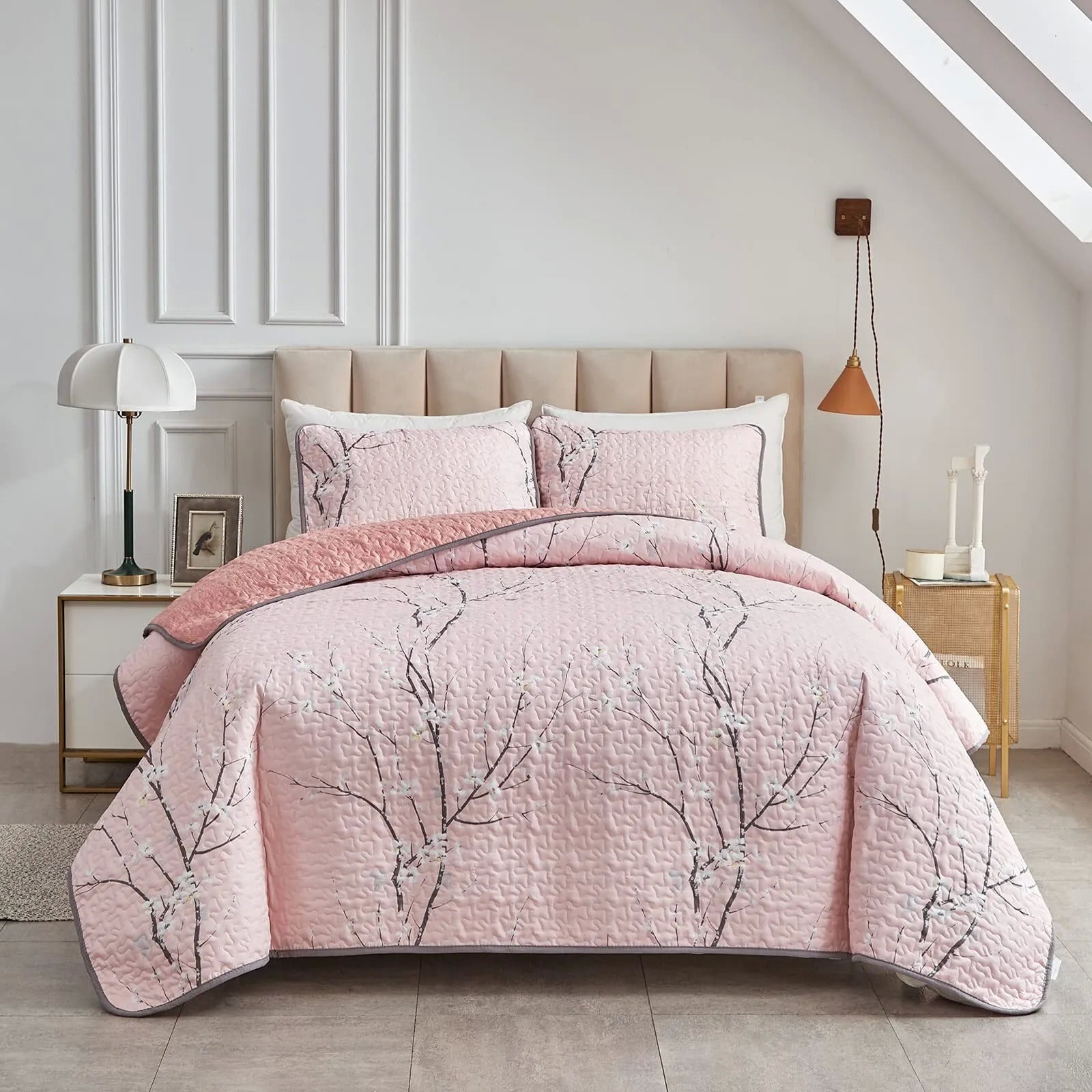 Versatile Quilted Coverlet and Pillowcases Set: Adapts to Every Season