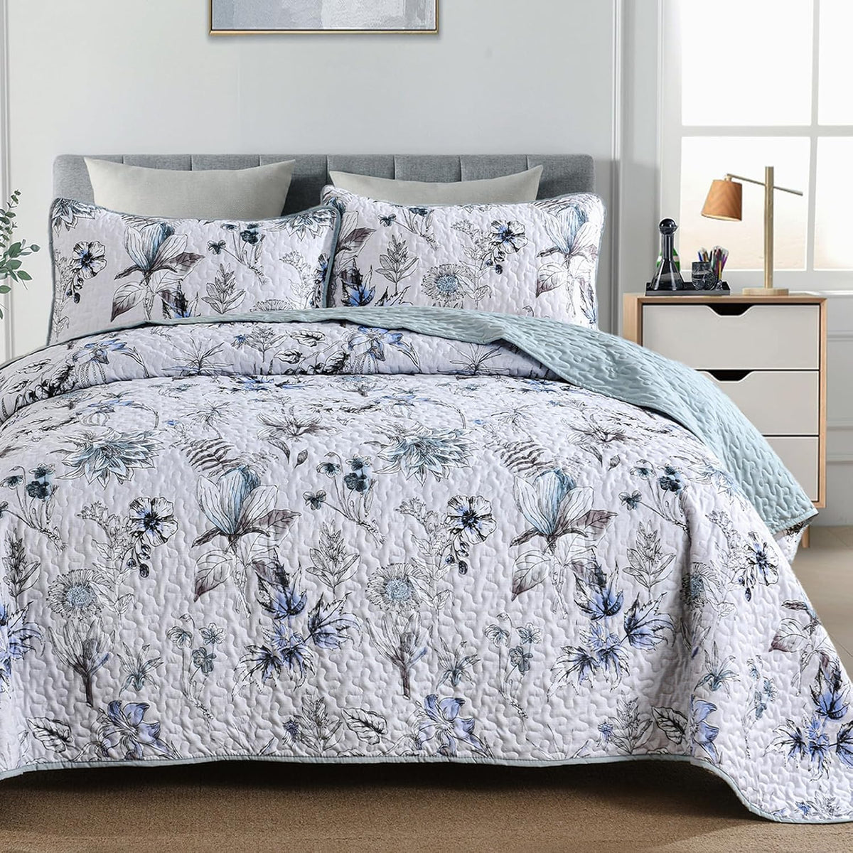 Yearning Quilted coverlet and pillowcovers set: For a Better Night&#39;s Sleep