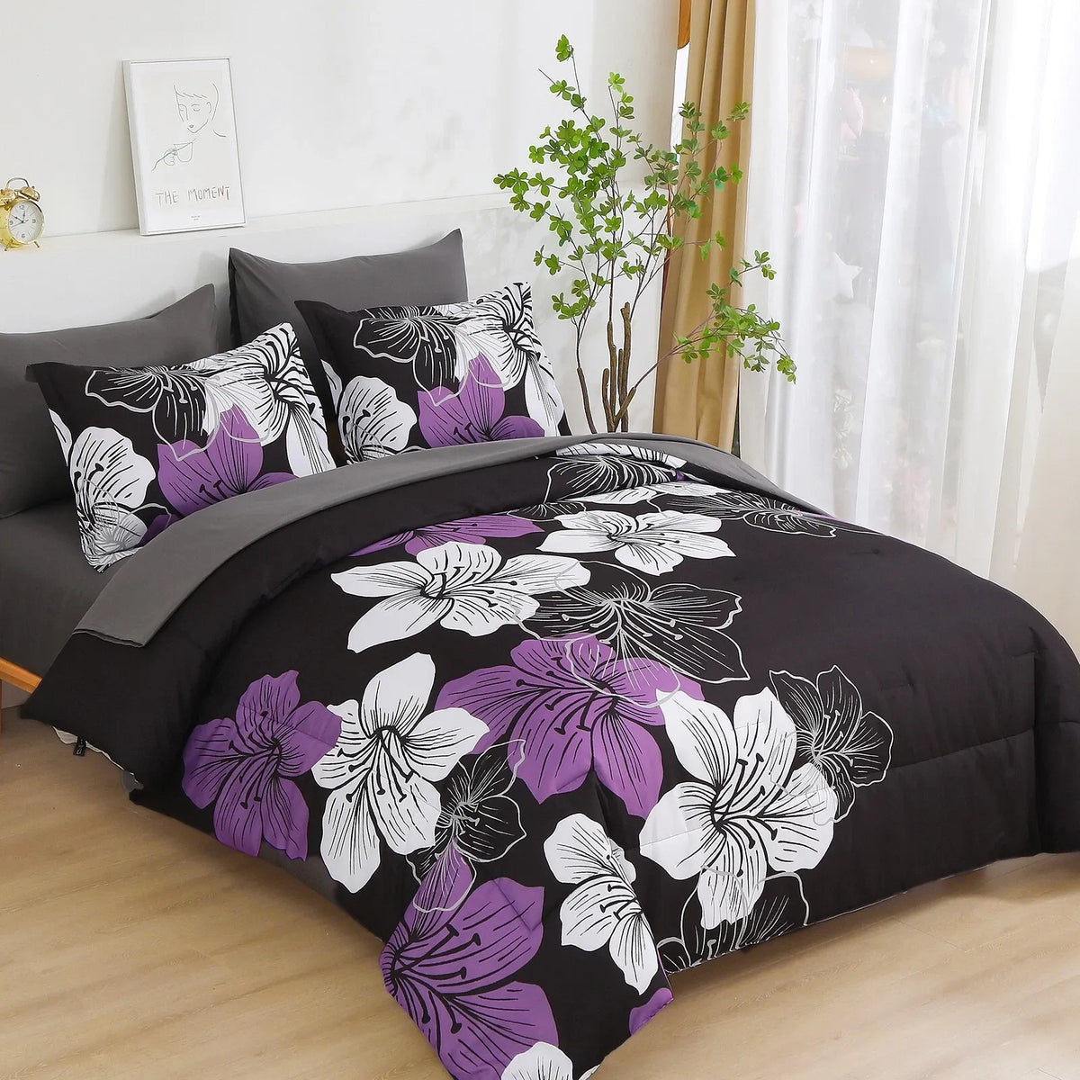 Black Purple Hibiscus Bloom Comforter Quilted Doona Set