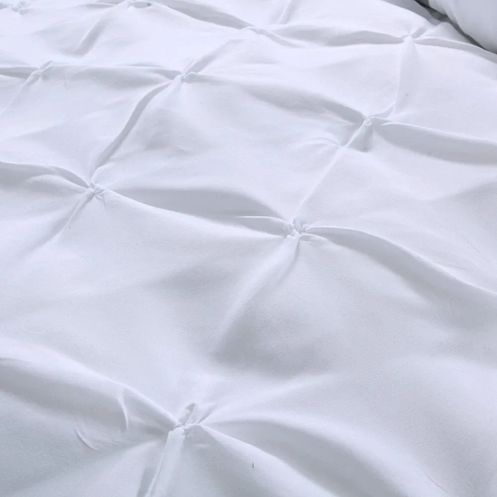 White Pintuck Cloud Comforter Quilted Doona Set