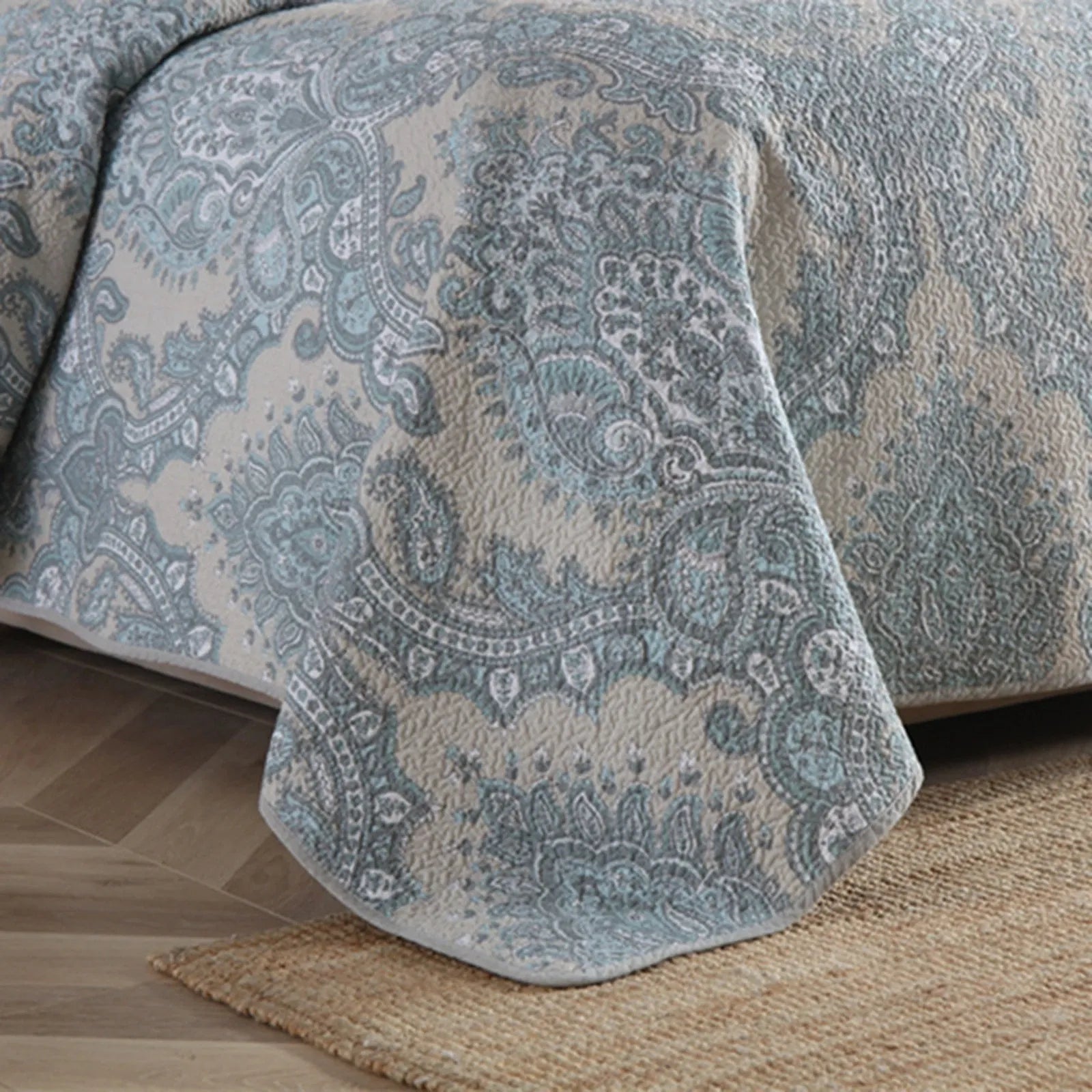 100% Cotton Blue Silver Damask Bloom Coverlet Bedspread Set