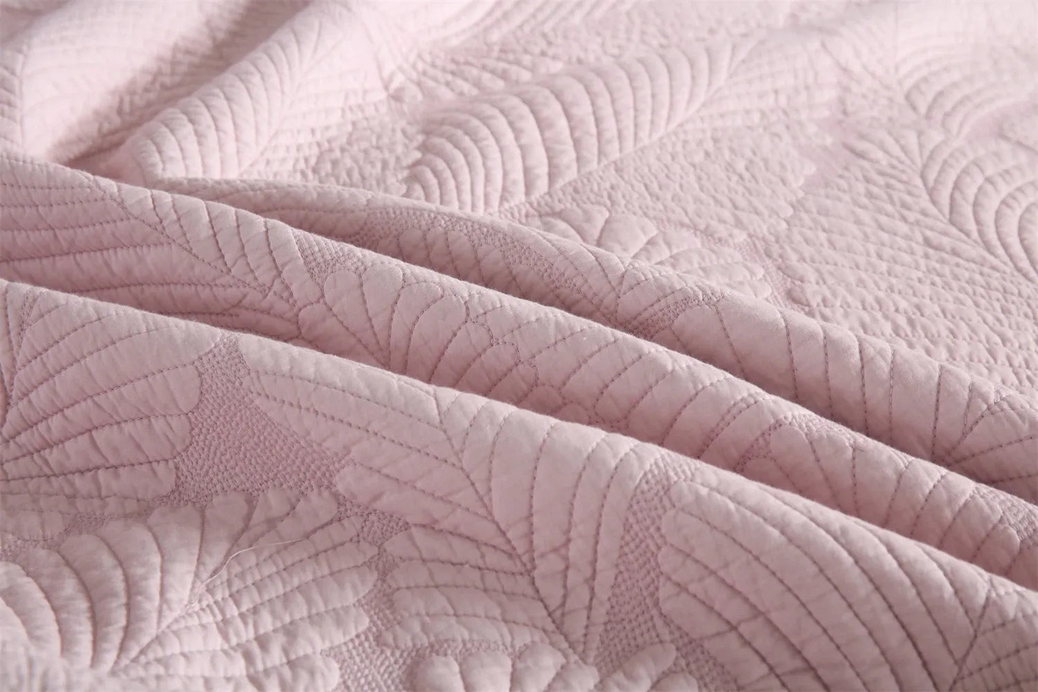 100% Cotton Embossed Blush Rose Coverlet Bedspread Set