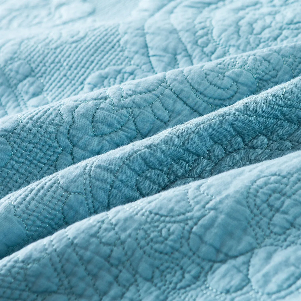 100% Cotton Embossed Sky Blue Bloom Coverlet Bedspread Set