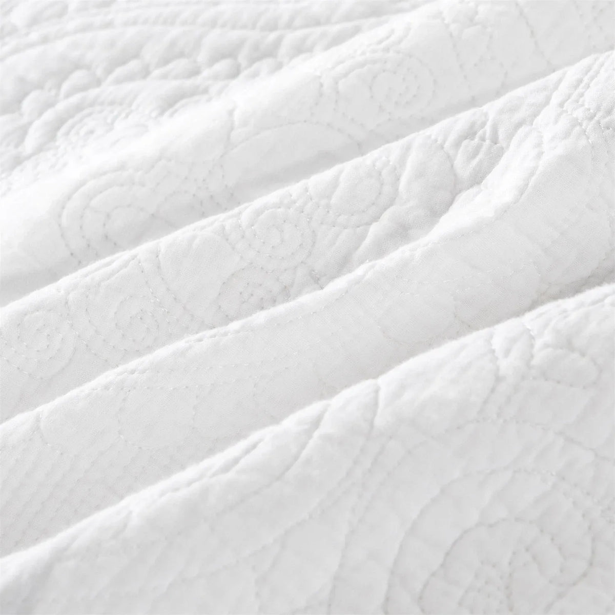 100% Cotton Embossed White Opal Coverlet Bedspread Set
