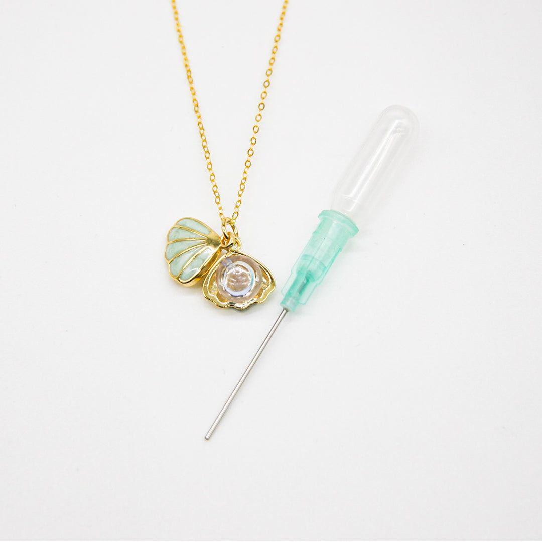 Gift Gox - Aroma Necklace 925 Silver, Gold coated - Green Shell Dreamy Lavender (Light Purple) + Purify Oil Blend