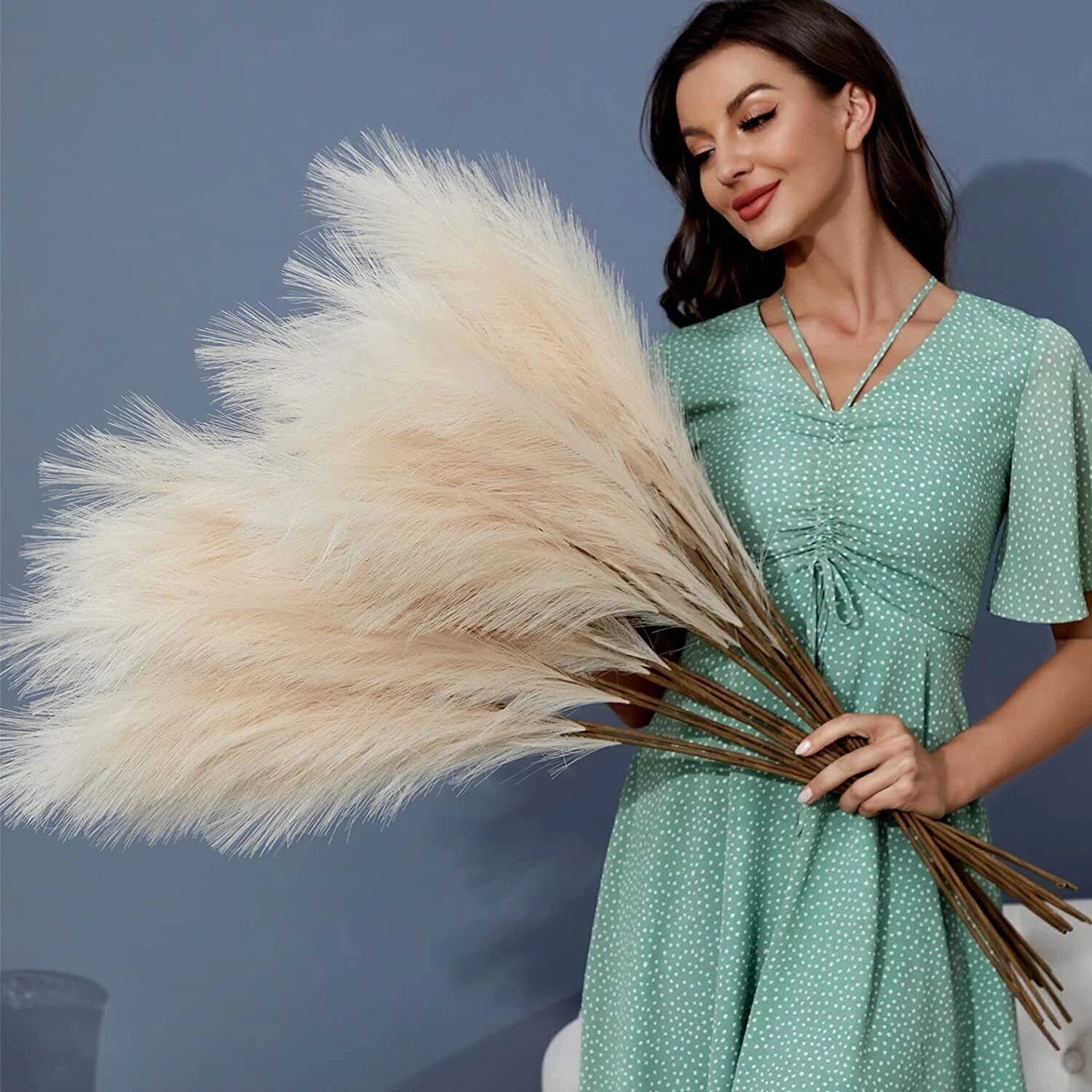 110CM Artificial Pampas Grass Large Tall Fluffy Faux Bulrush Reed Grass Bunch for Home Wedding Boho Decor (3PCS)