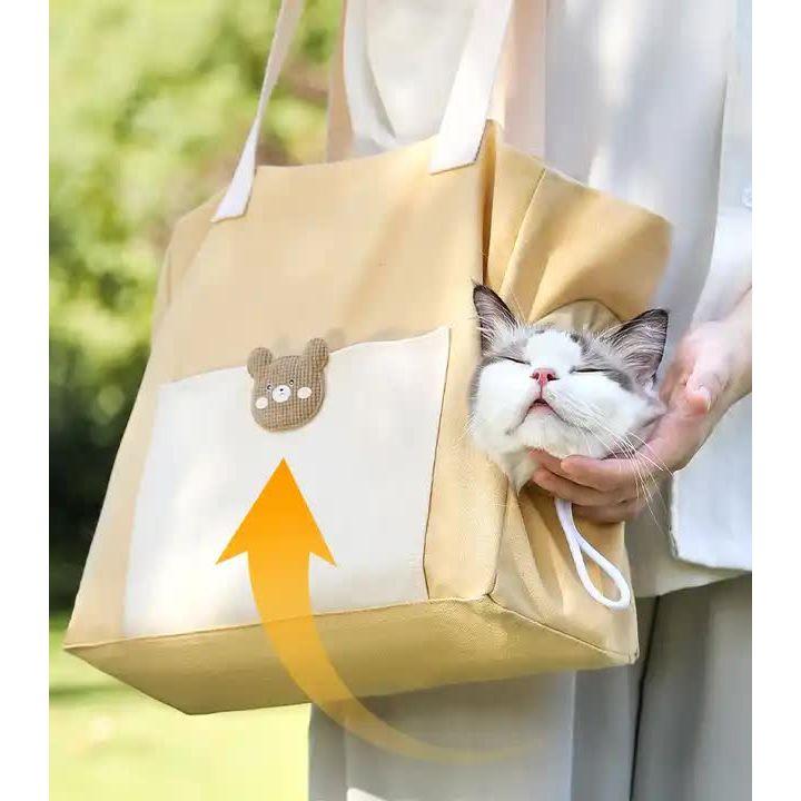 Breathable Pet Carrier Bag for Outdoor Use - Lightweight and Comfortable for Small Pets 38*15*30cm