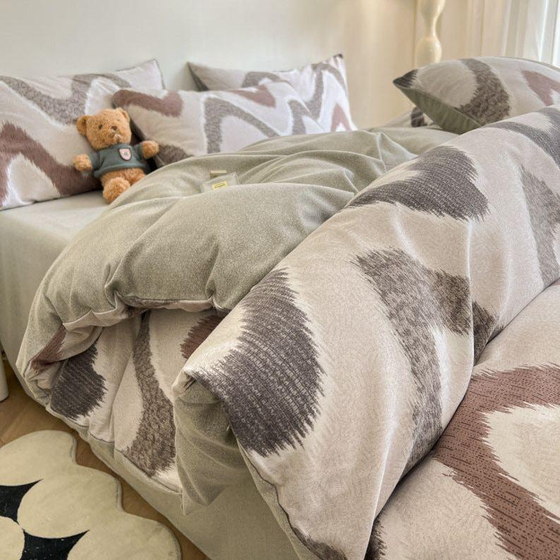 Grey Thick Brushed Cotton 4-Piece Bed Sheet Set (1.5m Bed) - Fits 200x230cm Duvet