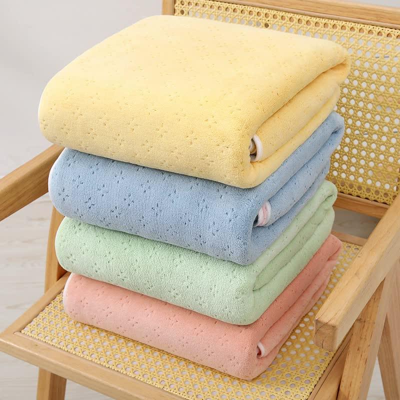 Pink-orange Oversized Double-Sided Coral Fleece Bath Towel | Soft and Absorbent, Thick & Warm, 70x140cm