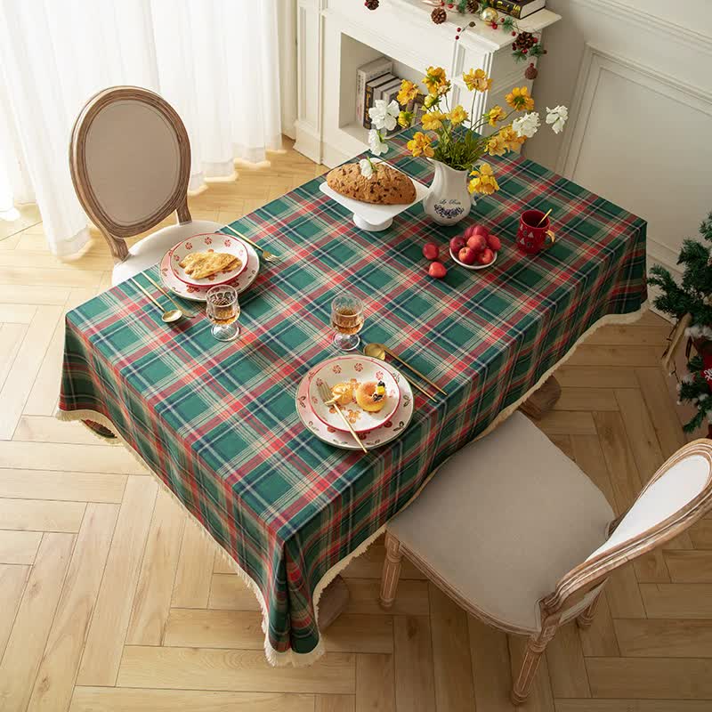 Vintage Plaid Fabric Tablecloth | Classic English Red and Green Plaid Tablecloth for Dining Table and Party Decoration 140*140cm