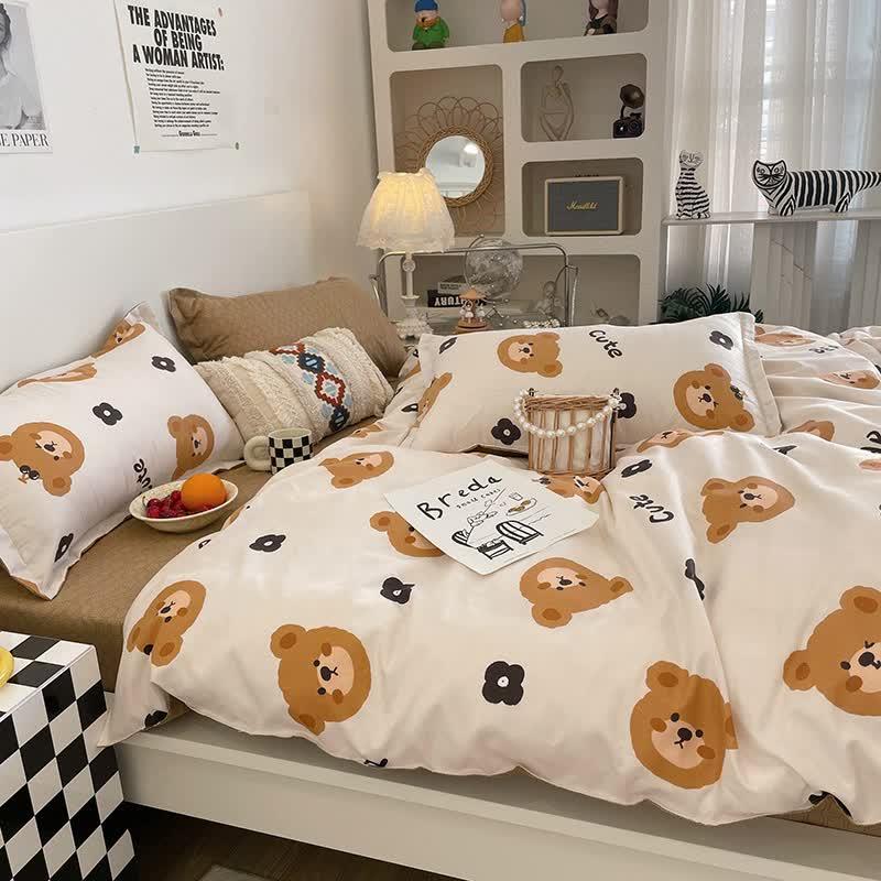 Cartoon Bear 4-Piece Bedding Set with Comforter and Pillowcases for Kids - Soft and Cute Bed Linen (Comforter 150x200cm, Bed Sheet 160x230cm, Pillowcases 48x47cm)