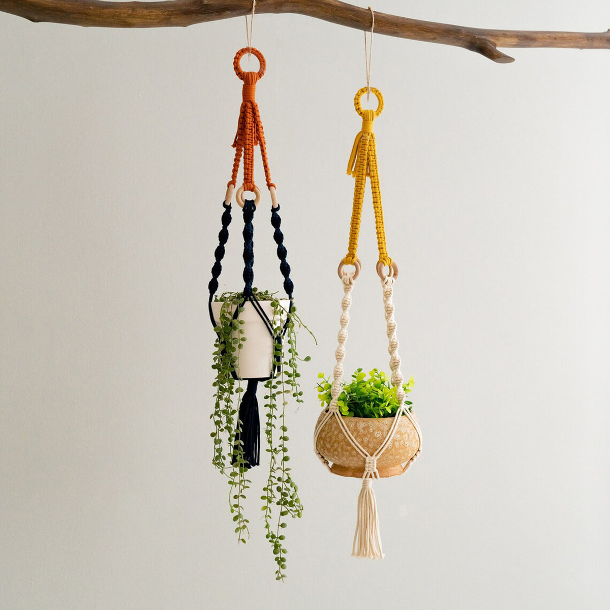 2 pcs Handwoven Plant Hanger-Cotton Rope Hanging Planter with Wooden Rings