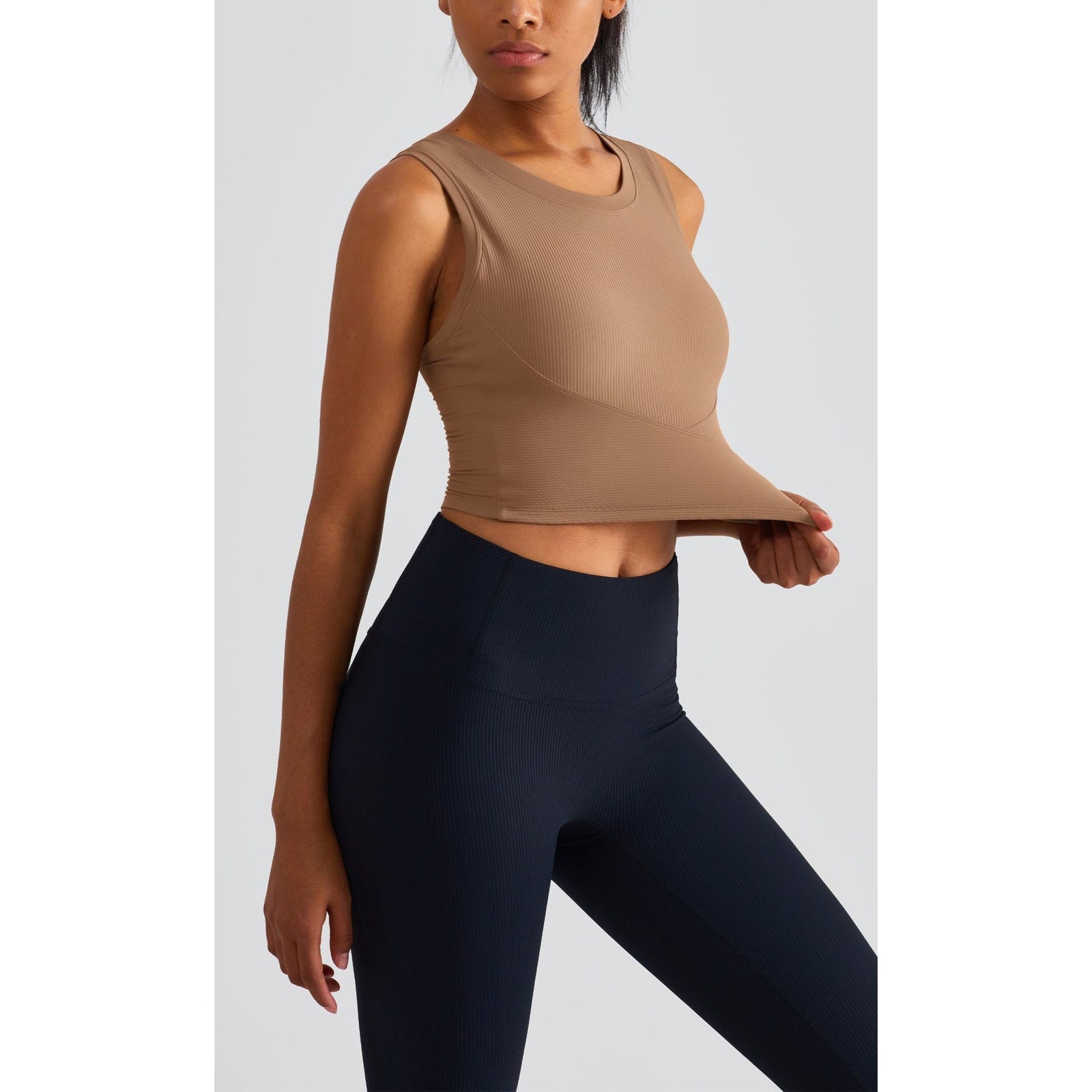 Size 8 Brown Fixed Cup Sports Bra with Cross-Back Design - Seamless Yoga Bra for Women