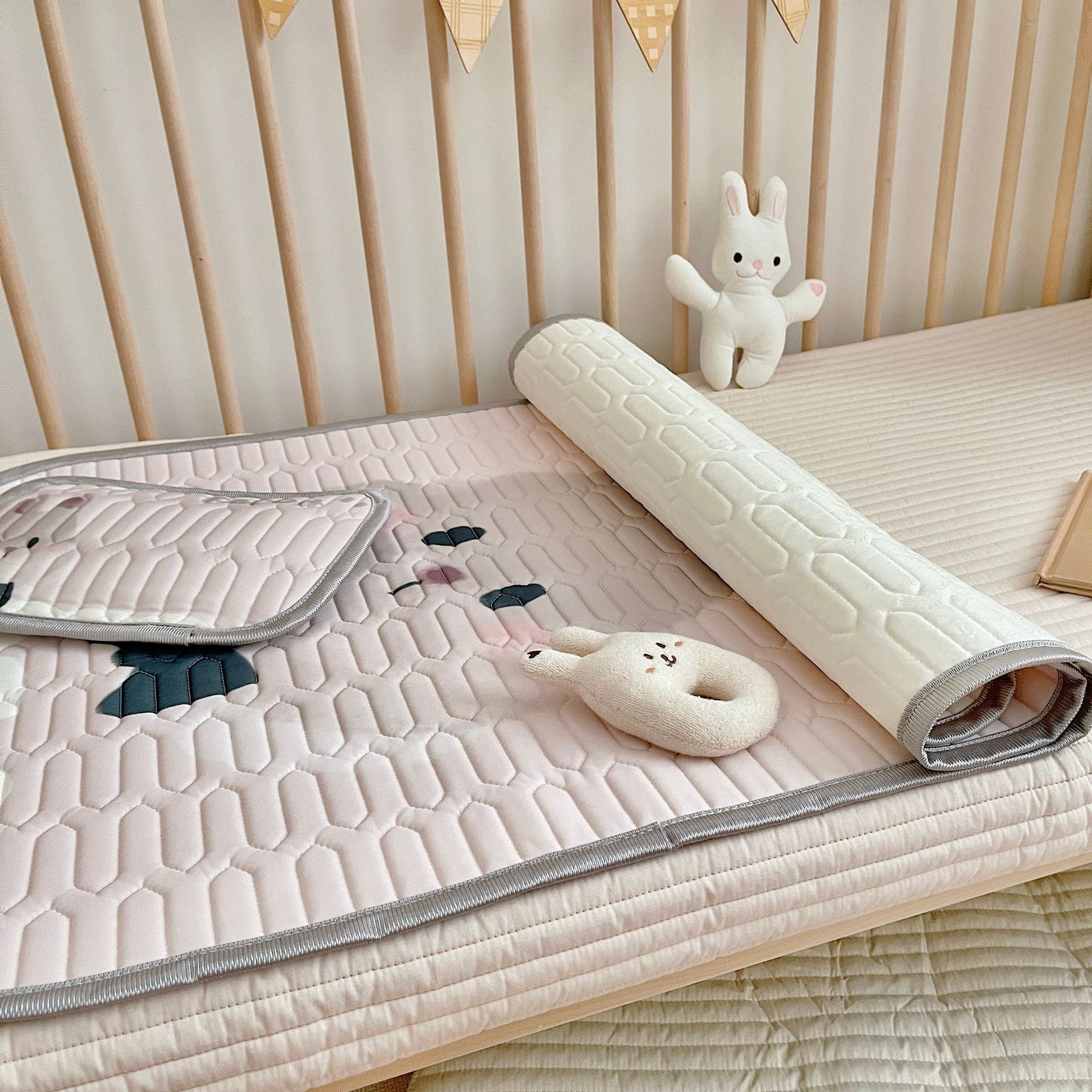 Rabbit Pattern 2 Piece Set Kids Cooling Pad Set - 60x120cm Cartoon Latex Mattress Protector,  Pillow