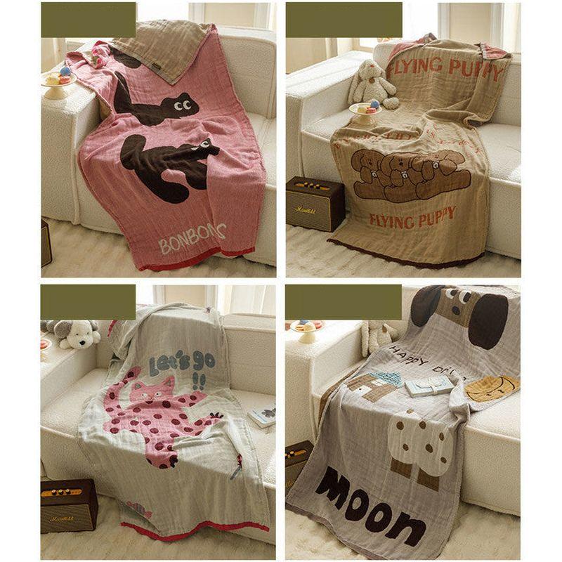 Pink Cat Pattern Soft and Absorbent 4-Layer Cotton Bath Towel for Adults and Children | Cartoon Design | 80*160 cm | Perfect for Bathing and Lounging