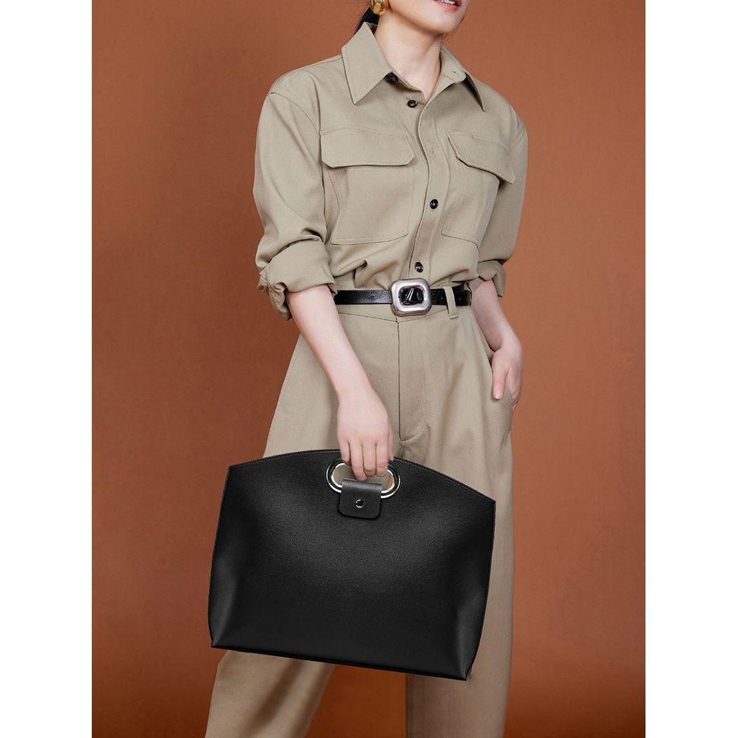 Beige Elegant PU Leather Laptop Handbag & Sleeve - Protective and Stylish Laptop Case with Adjustable Strap for 15.6-inch Laptops