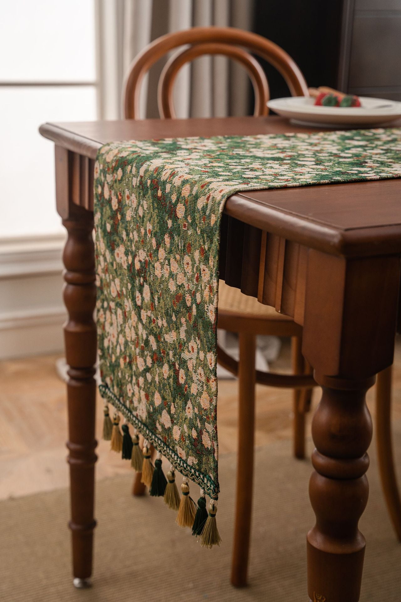 2 pcs Floral Table Runner with Tassels - Jacquard Green Farmhouse Style (33x140cm)