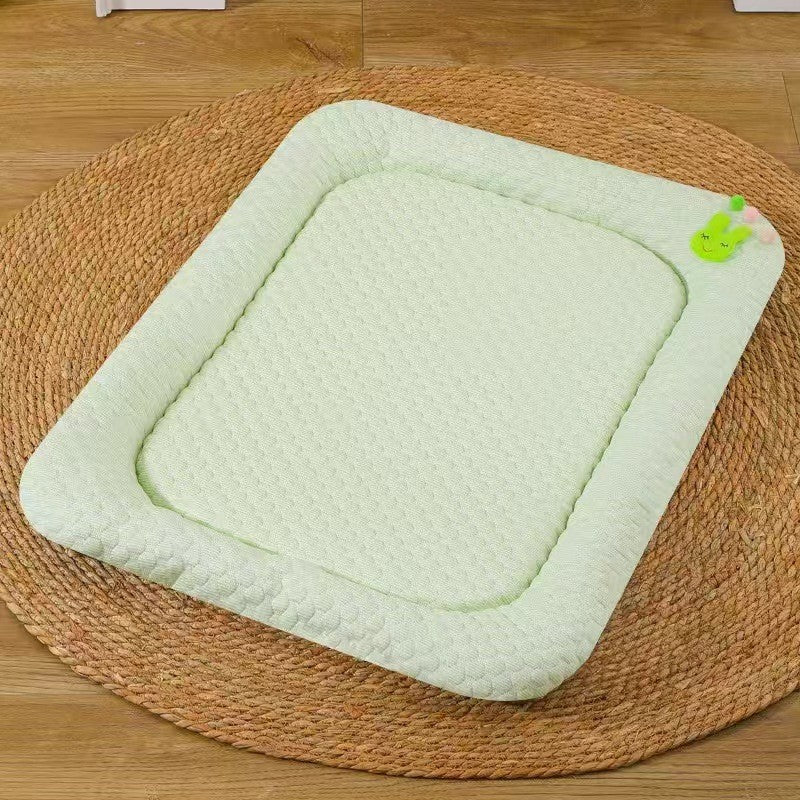 Green Breathable Cooling Pet Mat - Ice Bean Summer Bed for Small Dogs (S : 35x47cm)
