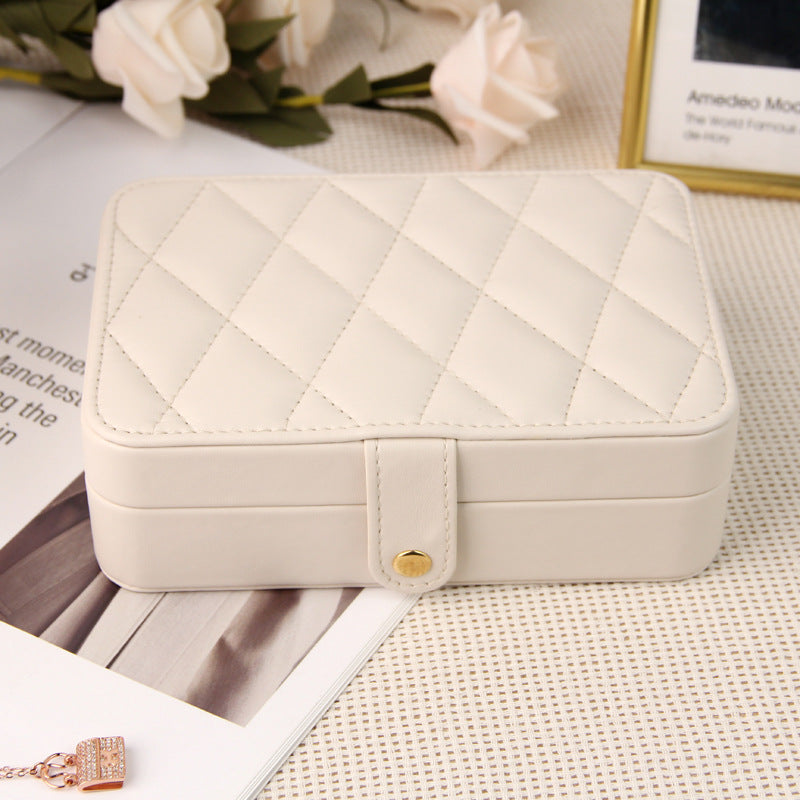 Beige Elegant Quilted PU Leather Jewelry Box - Portable Organizer for Travel &amp; Home