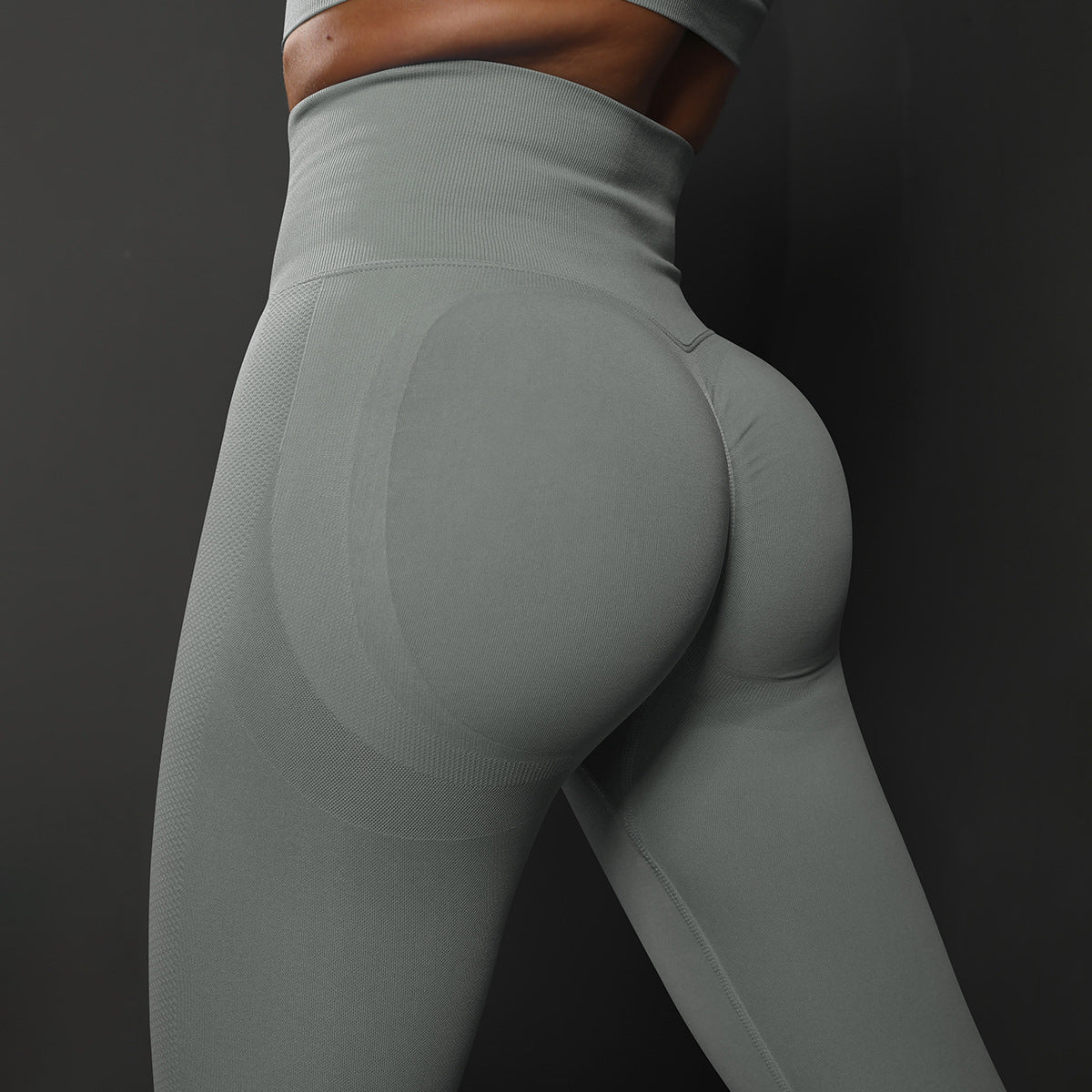 Size M Light Grey Seamless High-Waisted Yoga Pants for Women - Lift Workout Leggings for Running, Gym, and Fitness
