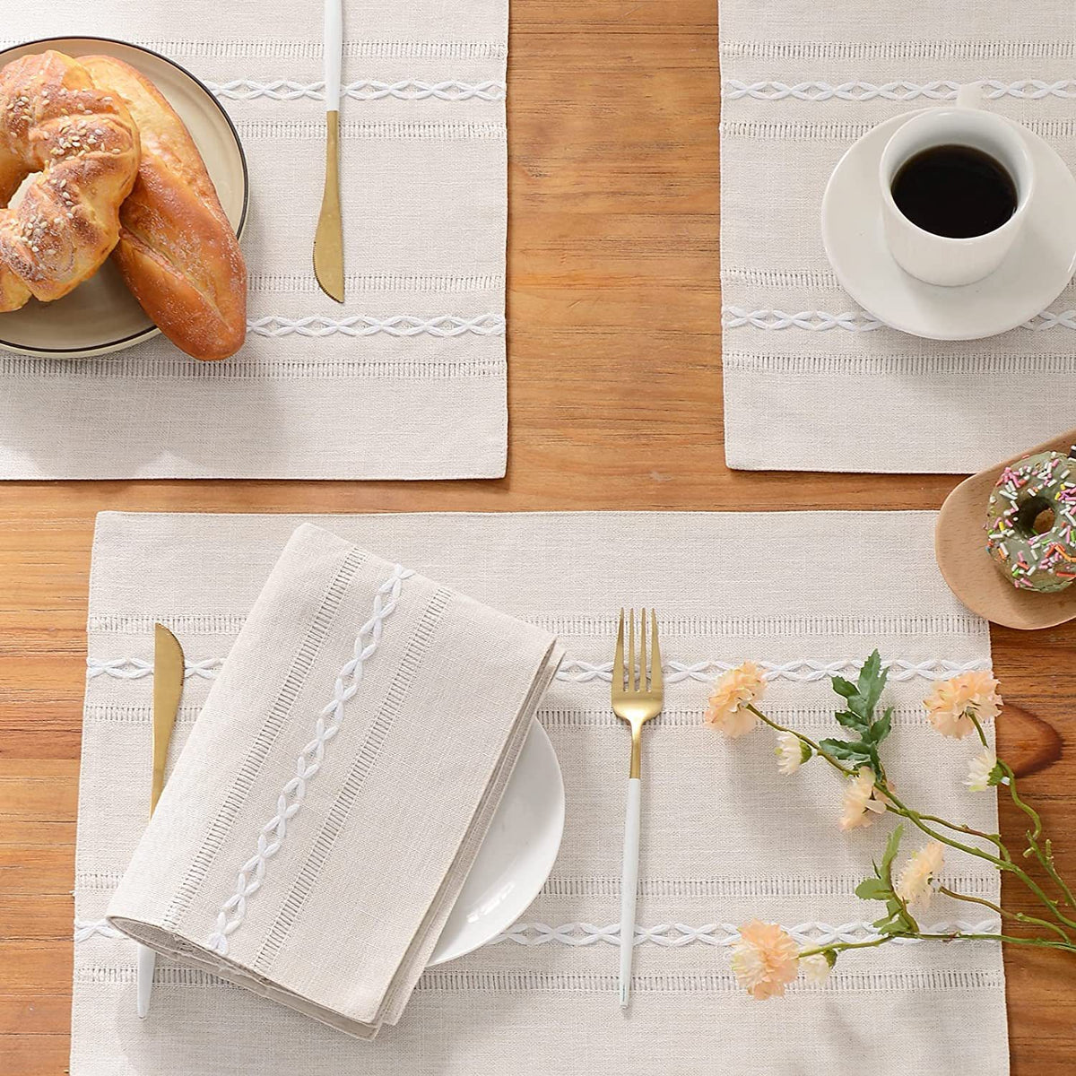 4 Pcs White Woven Placemats - Heat Resistant Kitchen Table Mats, Coffee Tea Cup Coasters, Linen Blend Dining Decor