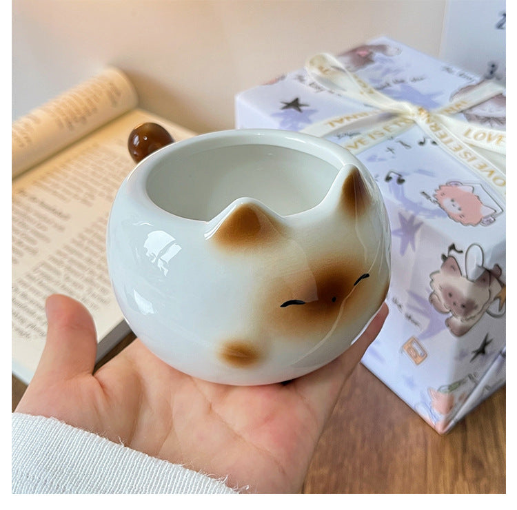 Black Adorable Ceramic Cat Mug - Cute Creative Coffee Cup with Tail Handle (210ml)