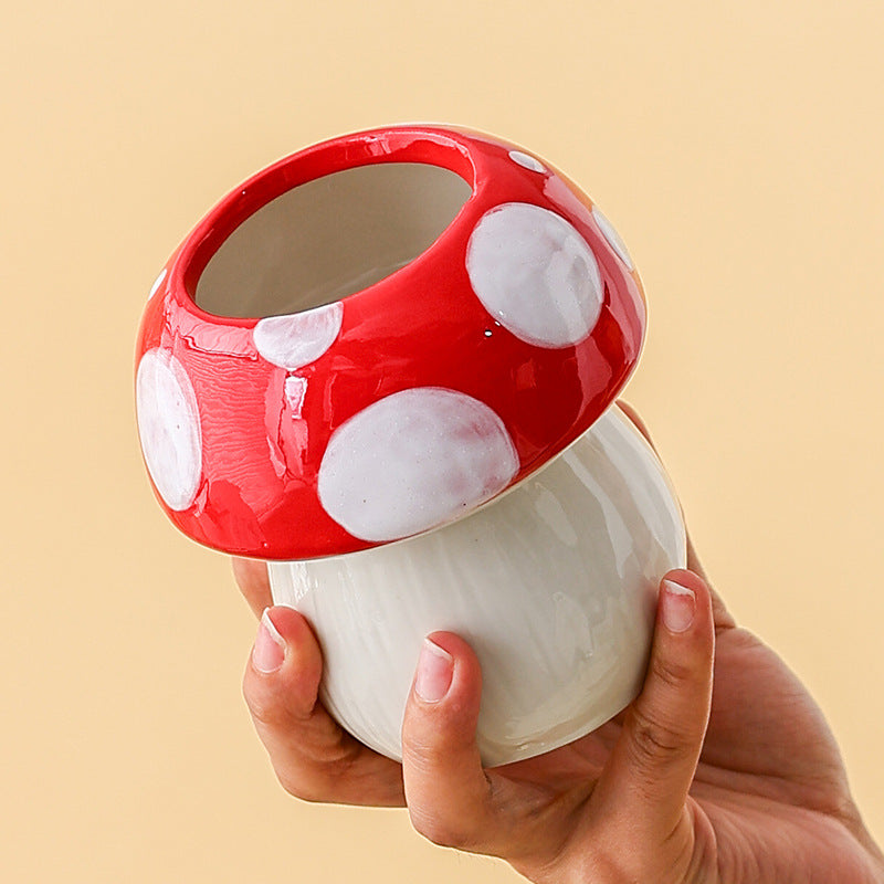 Red And White Adorable Ceramic Mushroom Desk Organizer - Cute Pen & Makeup Brush Holder