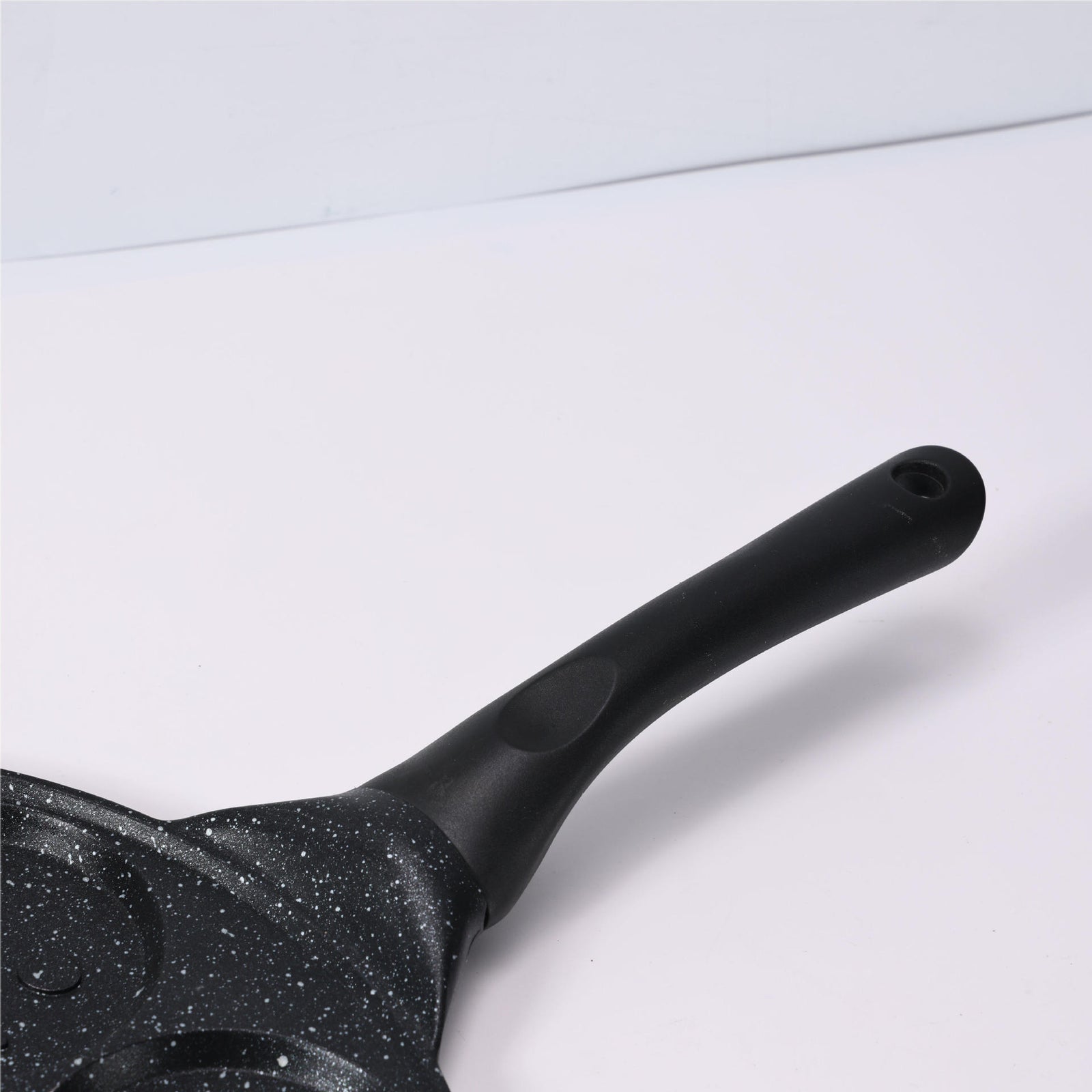 Black Smiley Versatile Non-Stick Frying Pan (27cm) - Induction Ready Skillet for Everyday Cooking