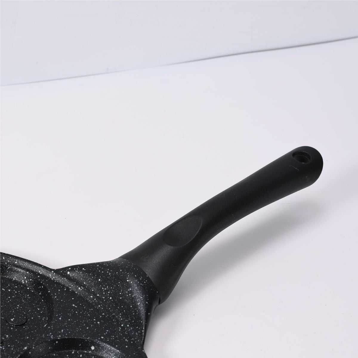 Black Steak Versatile Non-Stick Frying Pan (27cm) - Induction Ready Skillet for Everyday Cooking