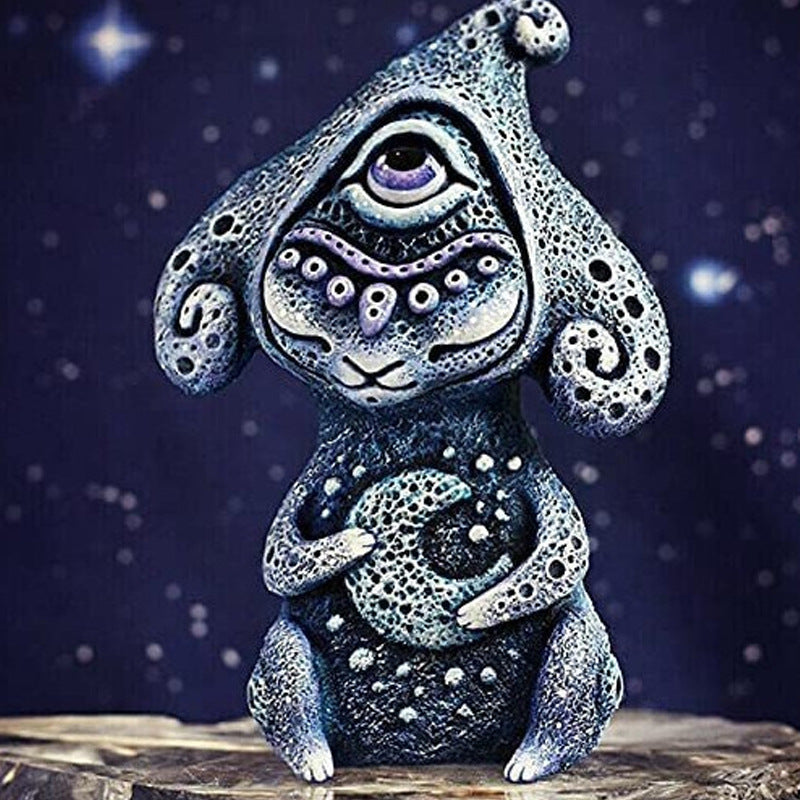 3PCS Three Eyes Fantasy Three-Eyed Alien Figurine Set - 3 Piece Resin Sculptures for Home &amp; Garden Decor