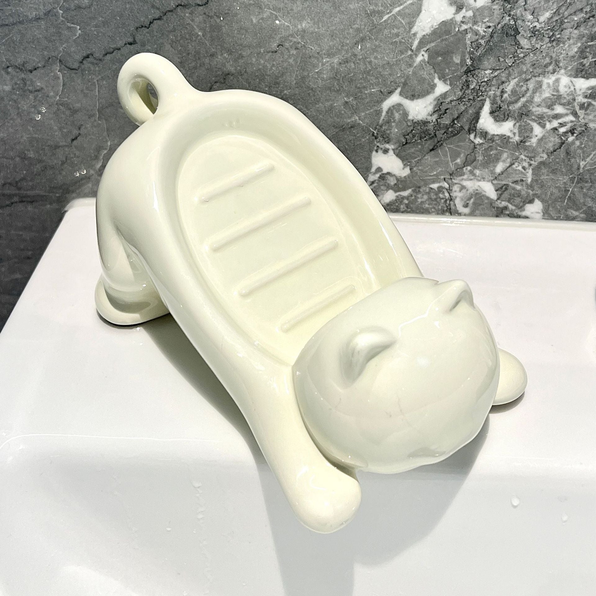 Charming Cat-Shaped Ceramic Soap Dish - Creative & Versatile Home Decor Accent(Milky white)