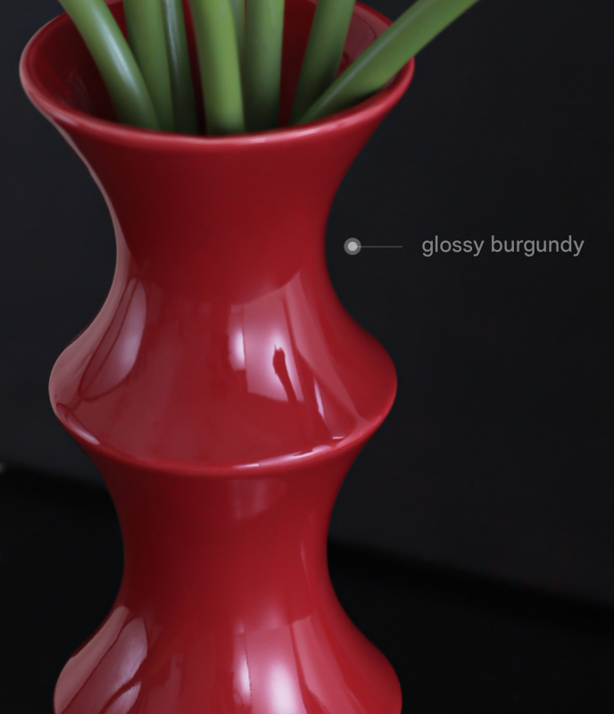 Glossy Red Ceramic Vase - Unique Bamboo-Look Design (25.5x9x7cm)