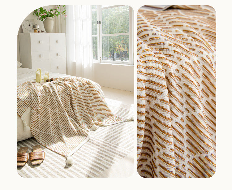 Black and Beige Diamond Pattern Soft Cozy Knit Throw Blanket with Tassels - Geometric Pattern Lightweight Acrylic Blanket for Sofa Couch Bed, 130x150cm
