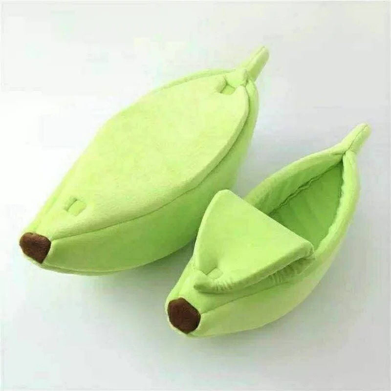 Green Cozy Banana Peel Pet Bed - Plush &amp; Warm Cave House for Cats &amp; Small Dogs (Large)