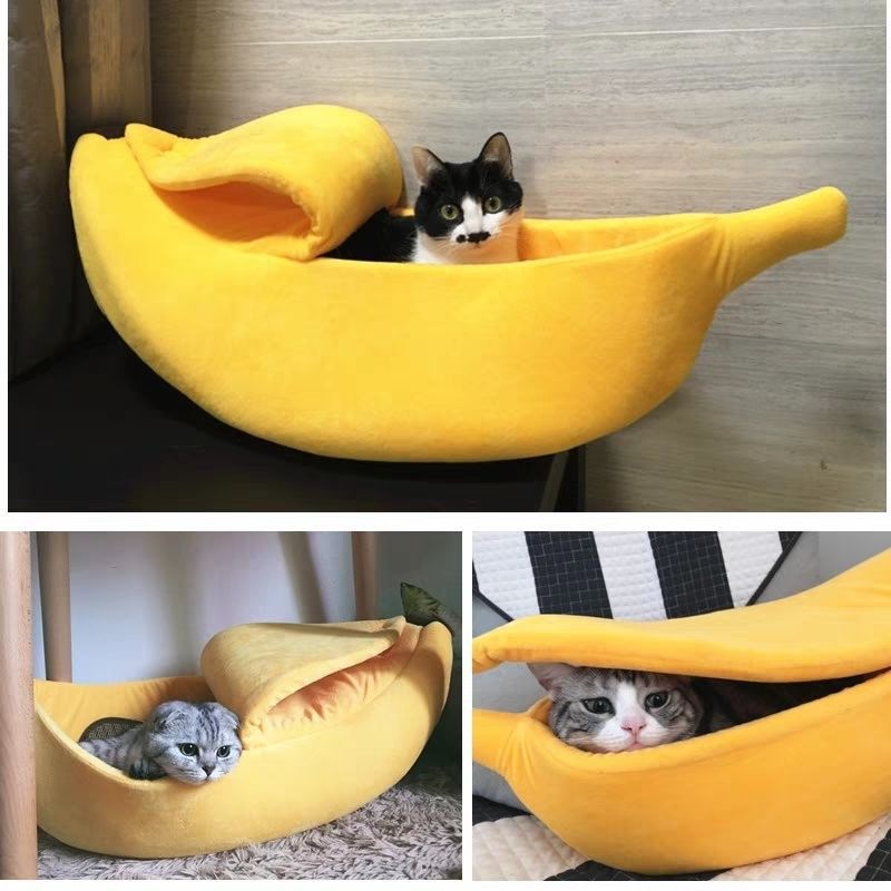Beige Cozy Banana Peel Pet Bed - Plush & Warm Cave House for Cats & Small Dogs (Medium)