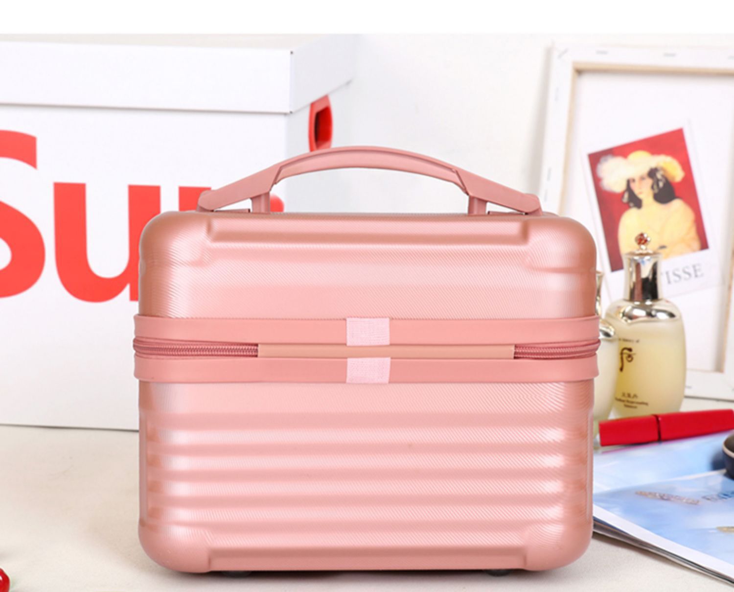 Pink Durable Hard Shell Makeup Travel Case - Large Capacity Portable Cosmetic Organizer Box with Handle