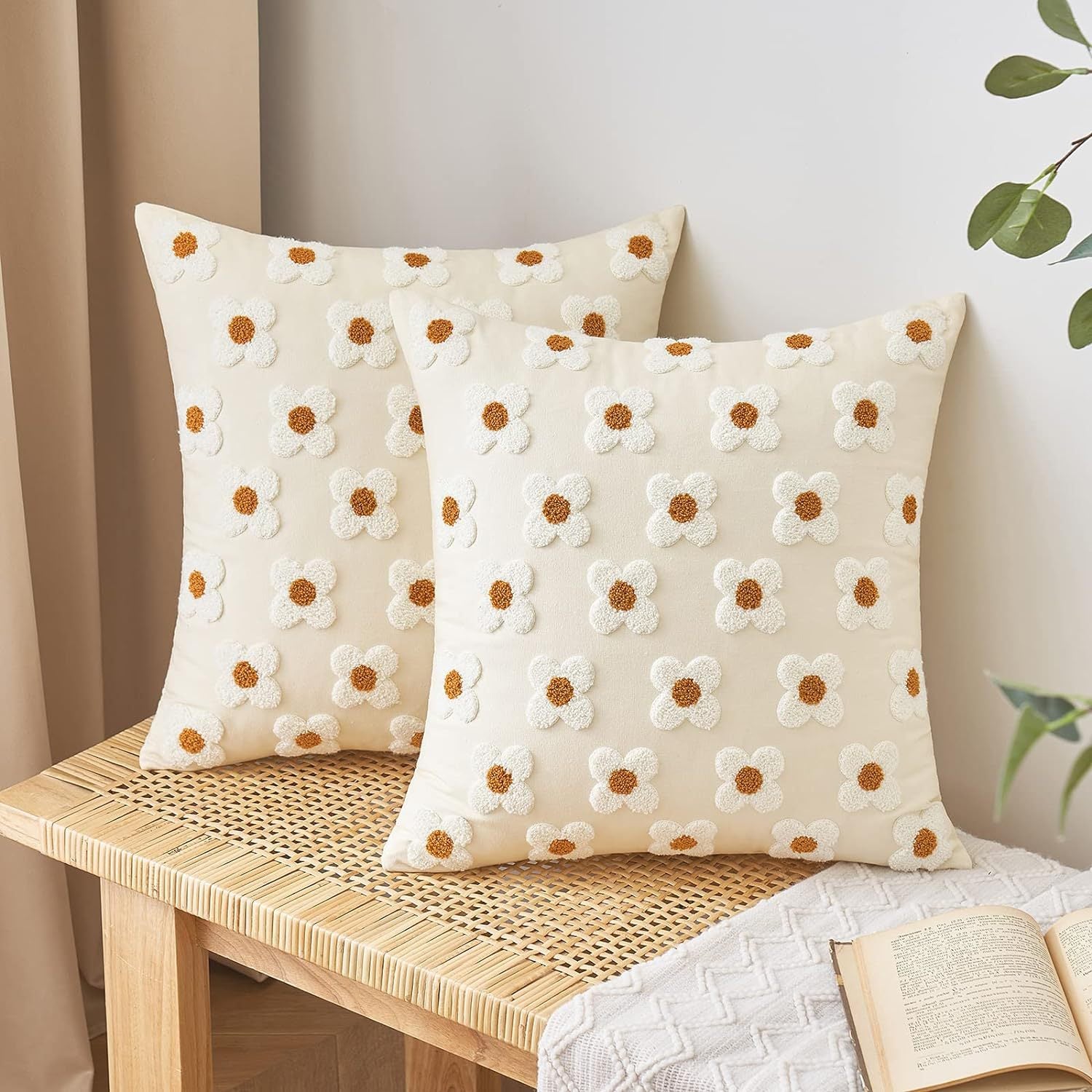 Beige and Khaki Charming 3D Daisy Embroidered Canvas Cushion Covers - Set of 2, 45x45cm Soft Textured Decorative Pillowcases