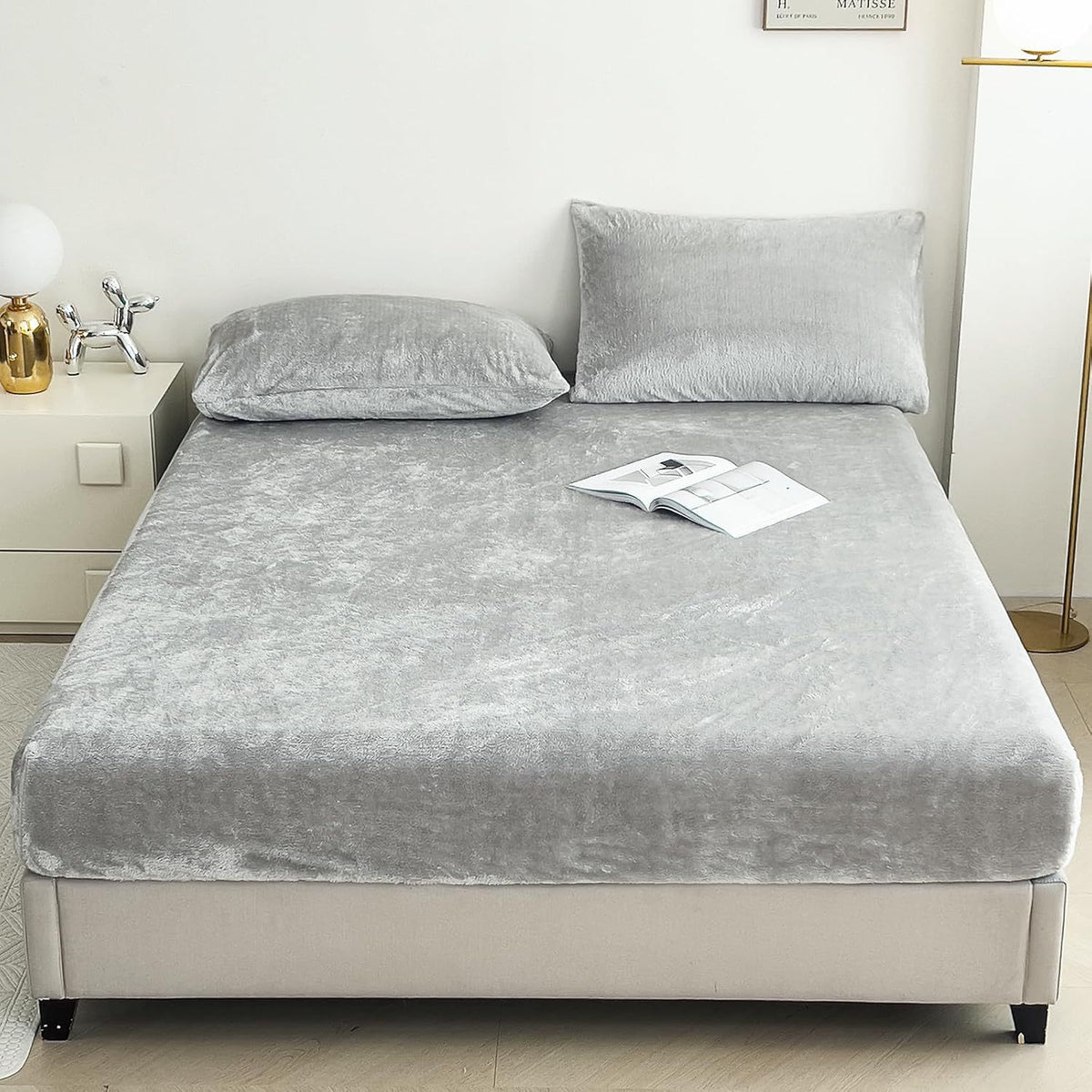 Light Gray Plush Crystal Velvet Fitted Sheet - Ultra Soft, Warm &amp; Thick for Winter (198x203+36cm)