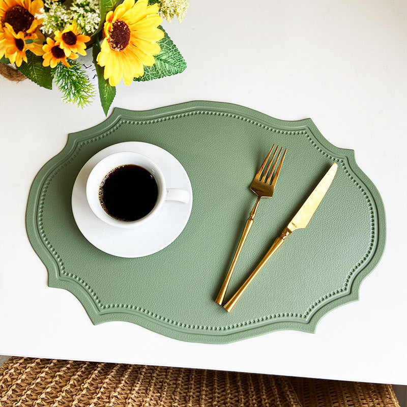 4 pcs Retro Faux Leather Placemat - Waterproof &amp; Oil-Proof Dining Table Mat ( Bean Green)