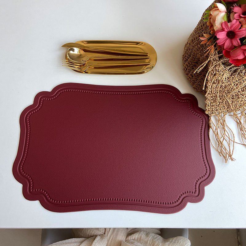 4 pcs Retro Faux Leather Placemat - Waterproof &amp; Oil-Proof Dining Table Mat (Wine red)