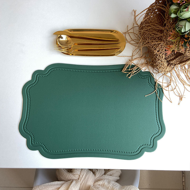 4 pcs Retro Faux Leather Placemat - Waterproof &amp; Oil-Proof Dining Table Mat (Green)