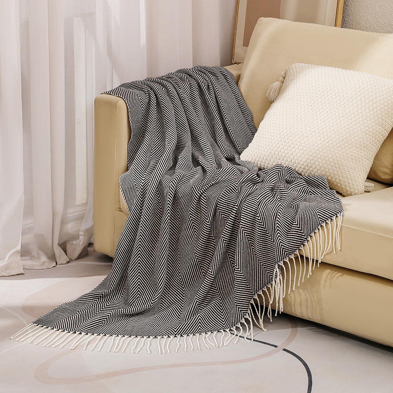 Black Elegant Herringbone Tassel Throw Blanket - Large Acrylic Faux Cashmere Soft Cozy Blanket for Sofa, Bed &amp; Decor (130x240cm)