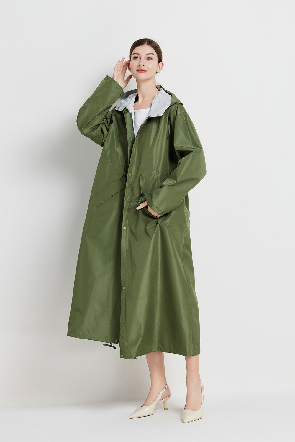Size M Green Women's Chic Lightweight Waterproof Raincoat - Long Hooded Packable Rain Jacket with Pouch