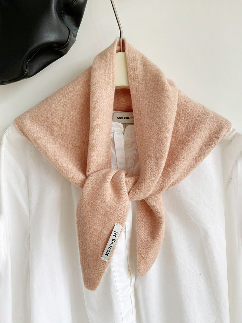Pink Chic Wool Blend Knit Triangle Scarf - Versatile &amp; Warm Fashion Accessory - 105 x 35cm