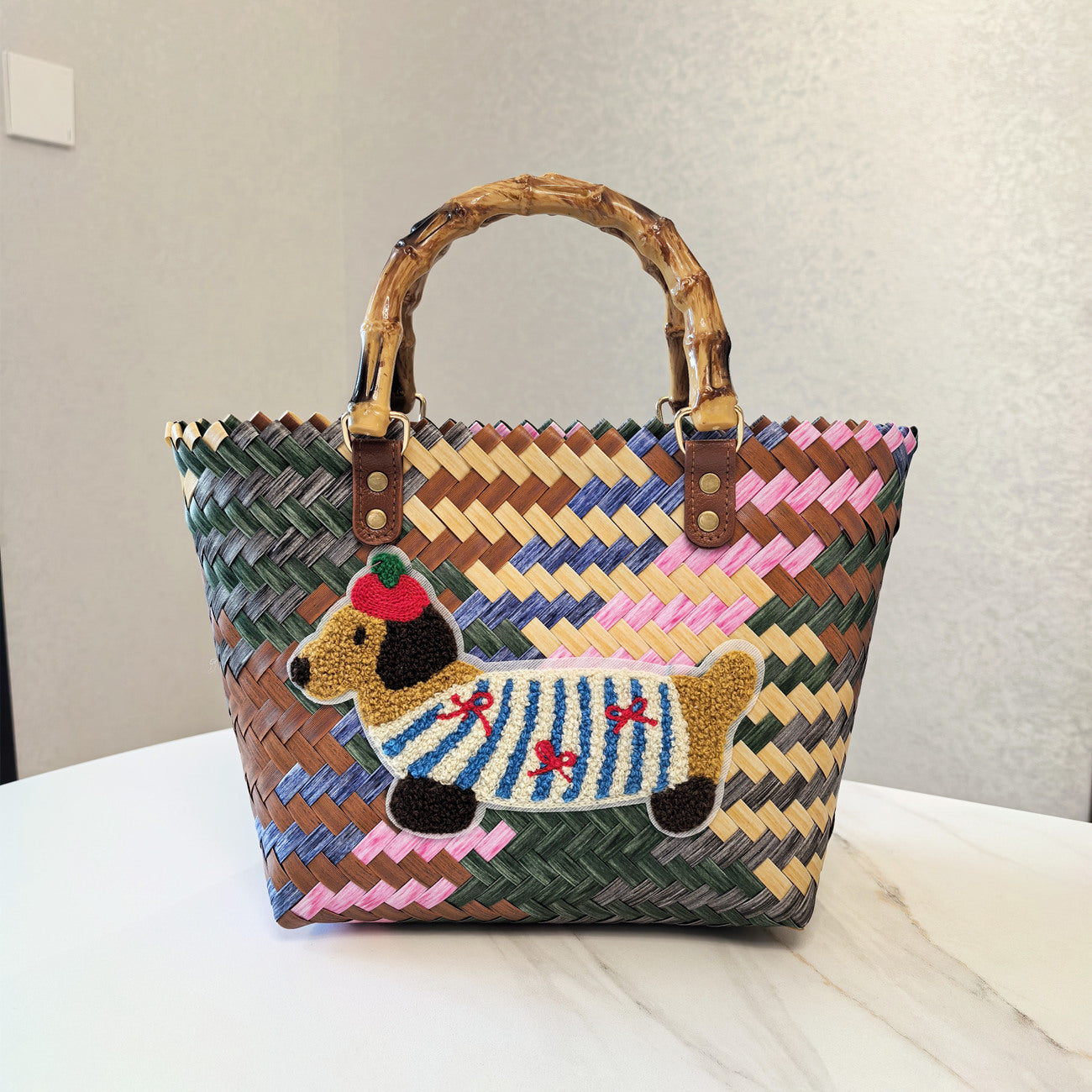 Dachshund Vintage Striped Dachshund Woven Tote Bag - Stylish Hand-Carry Beach Bag for Women
